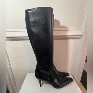 Stuart Weitzman black knee high leather square point toe boots 7.5 AA